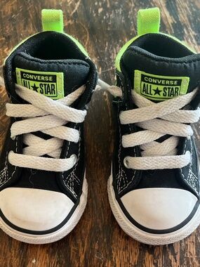 Converse All-Star Sneakers, hi-top, size 5 toddler